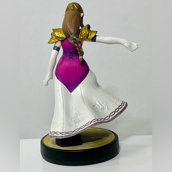 Nintendo Amiibo ZELDA Super Smash Bros Figure - Picture 2 of 3